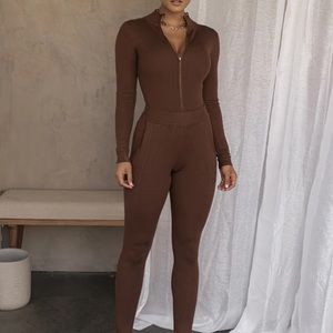 JLUXLABEL Coffee Knit Sweater Set • Size Small • NEW